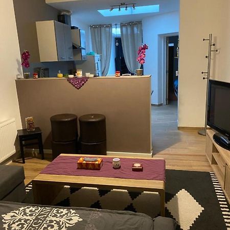 Superbe Appartement شارلروا المظهر الخارجي الصورة