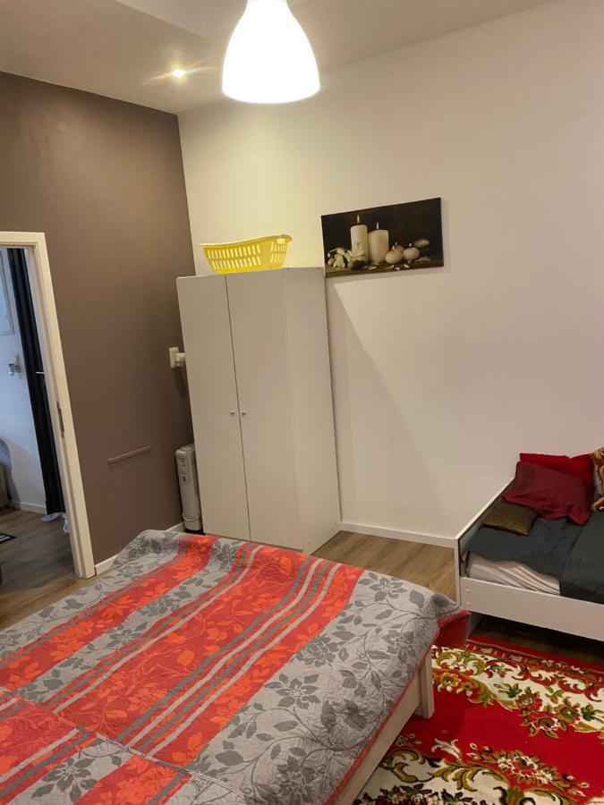 Superbe Appartement شارلروا المظهر الخارجي الصورة